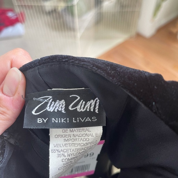 90s Zum Zum by Niki Livas velvet corset-look gown — black bodice tulle skirt - Picture 7 of 13